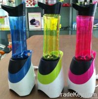 SMOOTHIE MAKER BLENDER