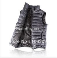 Electric Heating Vest with 7.4V 4400mAh in Cold Envirnment for People.