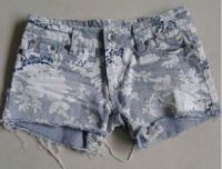 lady's shorts