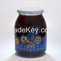 Natural honey,