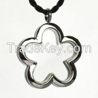 Living glass lockets with floating charms for wholesale
