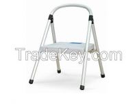 aluminum stepladder