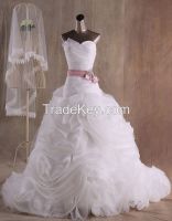 Elegant Ball Gown Strapless Organza Wedding Dress with Sashes