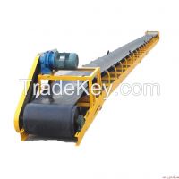 Rubber belt conveyor for conveying minerals
