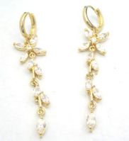 https://jp.tradekey.com/product_view/18k-Gold-Plated-Cz-Earrngs-295694.html