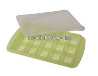 RRe Ice cube tray with lid (Medium)