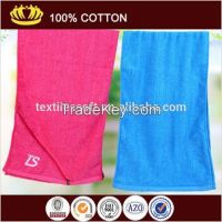 wholesale 100% cotton plain soft zip pocket custom embroidery logo promotional sport towel
