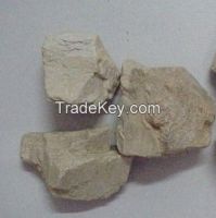 Feldspar lumps and powder