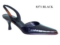 Sell of stock of dressy shoes for ladies sling back in italian leather