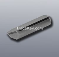 PCD cutting inserts for milling of metallurgical rolls