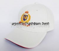 Wholesale Fashion Custom 100% Cotton Sports Golf Caps With Embroidered Logo