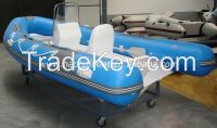 https://jp.tradekey.com/product_view/13-8ft-Rib420a-Fiberglass-Boat-In-Hot-Sales-7682910.html