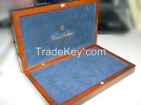 Gift boxes manufacturers