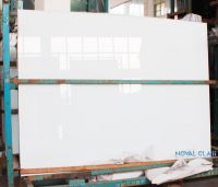 White lacquered glass