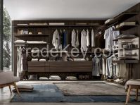 Santa Lucia/Walk In Wardrobes