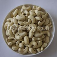 Dried cashew nut kernels W320