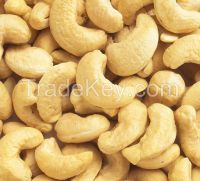 Organic dry cashew nuts