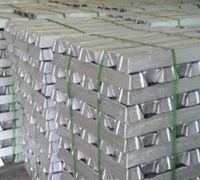 Primary aluminum Ingots 99.7%