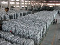 High Quality Pure Aluminum Ingot 99.7 A7