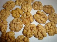 Best Quality 1/2 Walnut Kernels with Competitive Price