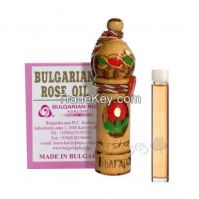 https://fr.tradekey.com/product_view/100-Pure-Bulgarian-Rose-Oil-7953069.html