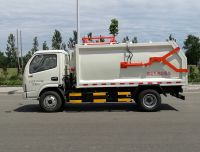 Wing Compressed Garbage Truck