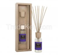 NATURAL BAMBOO REED DIFFUSER with PURE ESSENTIAL OILS (4oz) 118ml