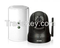 D-LINK WI-FI ROUTER AND WI-FI CAMERA STARTER KIT