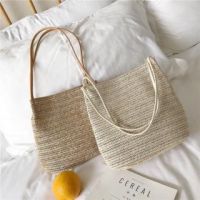 BEAUTIFUL HANDMADE SEAGRASS BAG (whatsapp: +84 938880463)