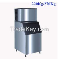 Cube Integrated Ice Maker 