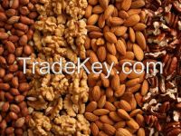 Cashew nuts ,Pistachios nuts ,Almonds Nuts,Macademian nuts for sale