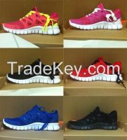 https://www.tradekey.com/product_view/2015-New-Running-Shoes-8096888.html