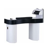 manicure table